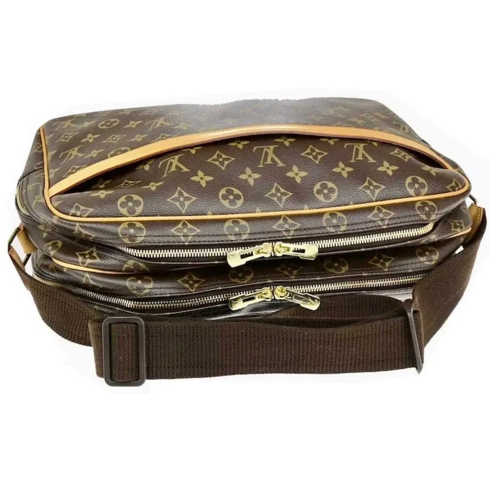 LOUIS VUITTON Reporter Monogram Messenger Bag GM LV Dust Bag & COA Authentic